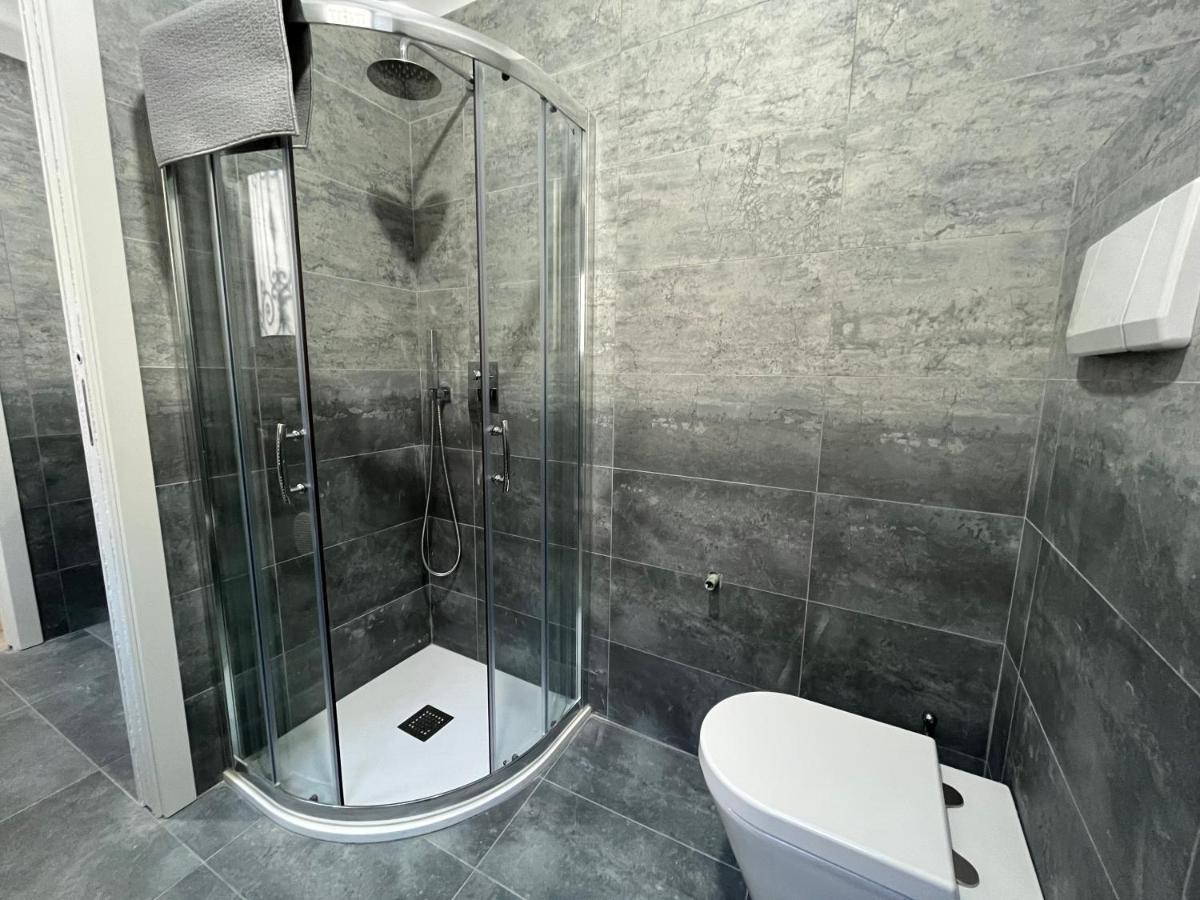 Loft Matteotti - Studio In Centro بوستو أرسيزيو المظهر الخارجي الصورة