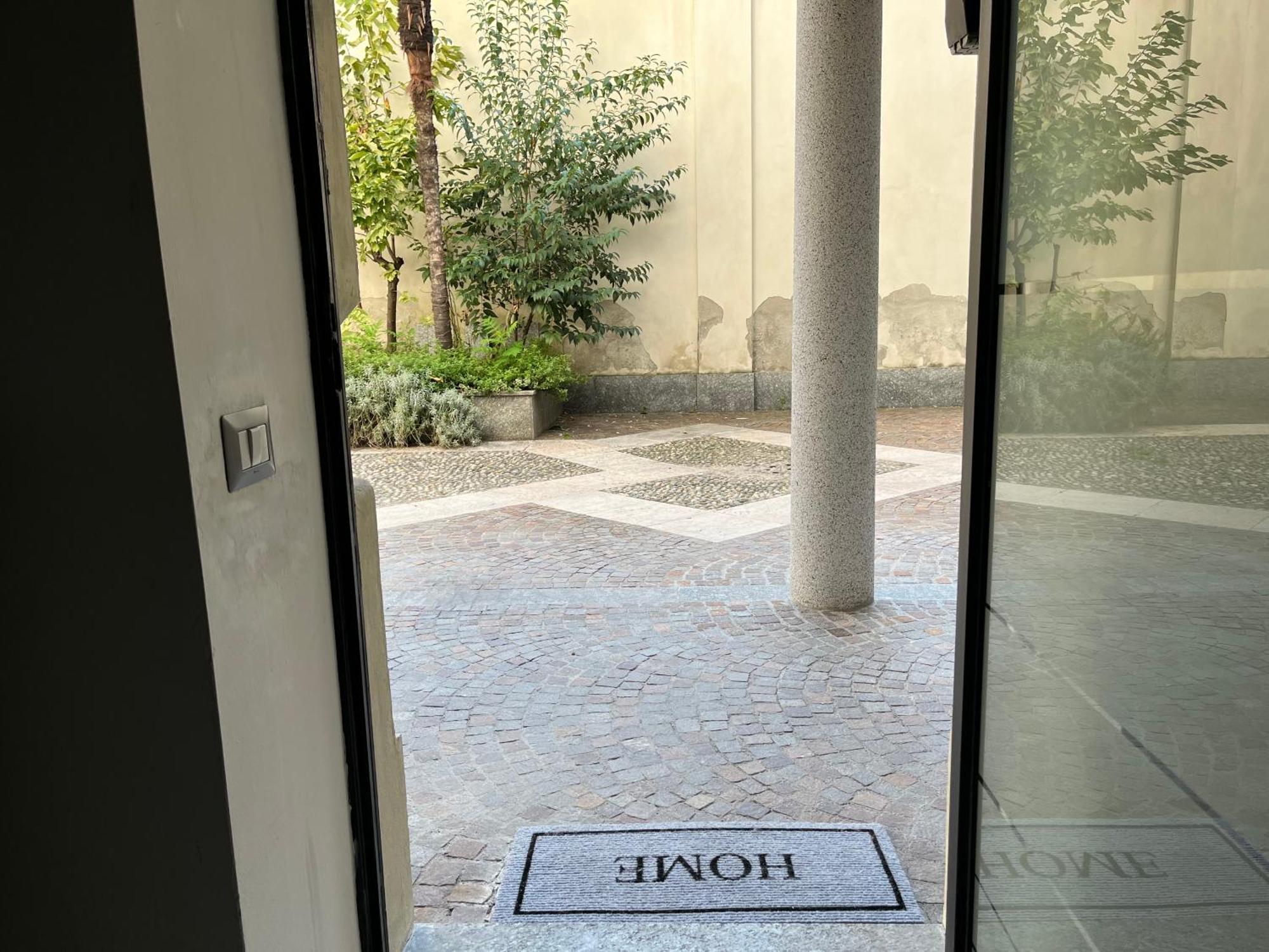 Loft Matteotti - Studio In Centro بوستو أرسيزيو المظهر الخارجي الصورة