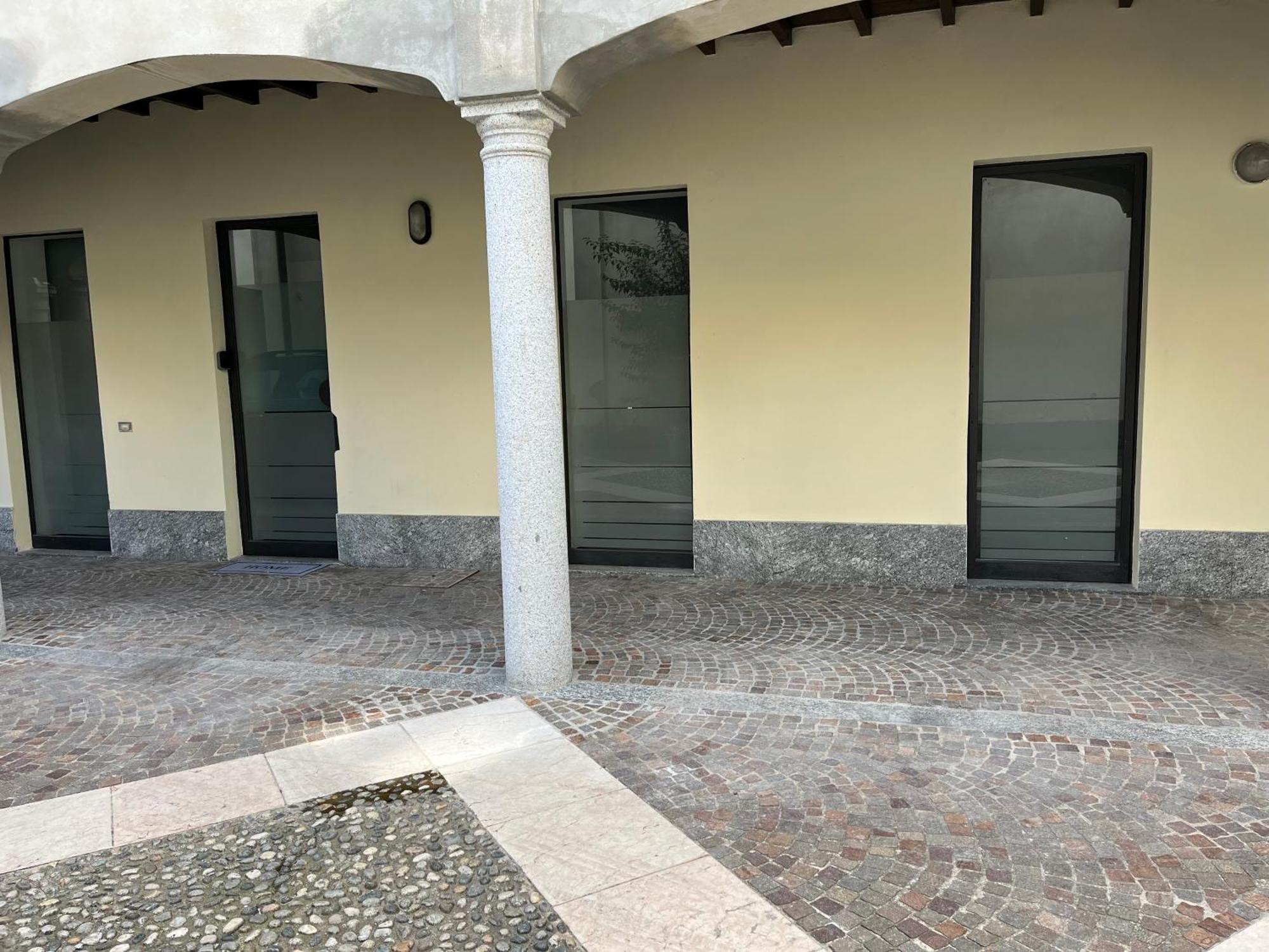 Loft Matteotti - Studio In Centro بوستو أرسيزيو المظهر الخارجي الصورة